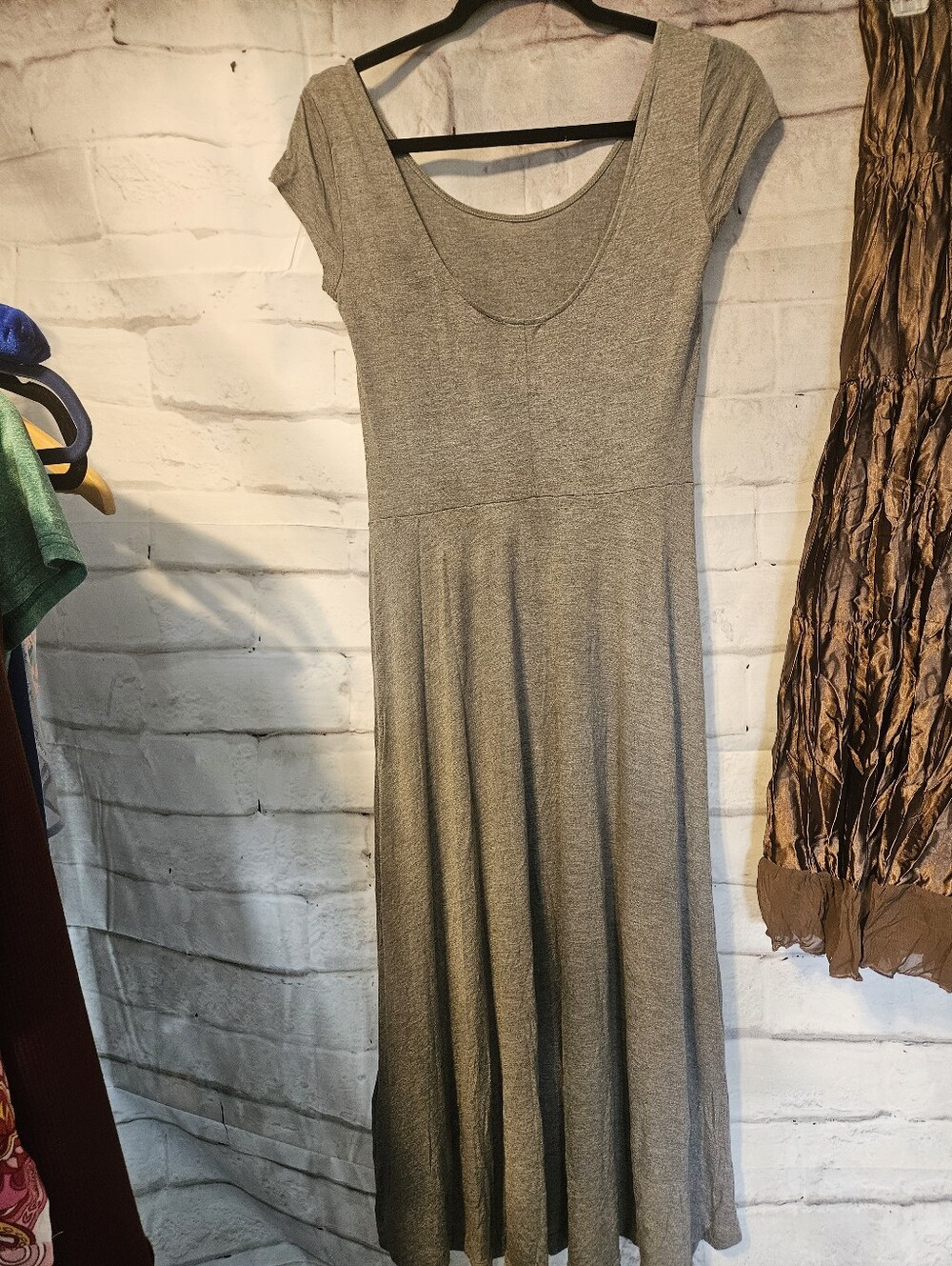 Gap Classic Grey Scoop Neck Midi Dress - Women Size Small
